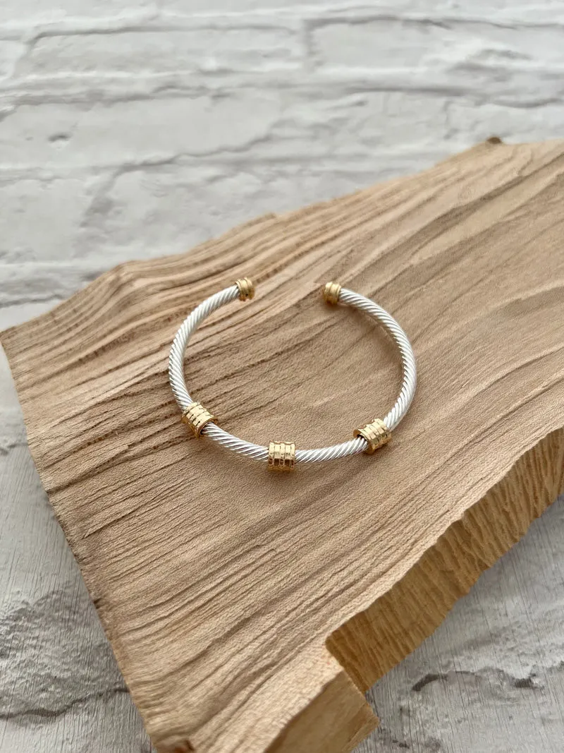 Mel Torque Bangle Silver/Gold