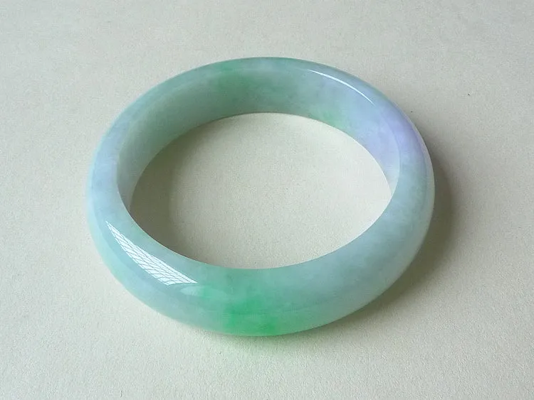 Natural Jade Bangle Jadeite Bangle Internal Diameter 56mm BER111