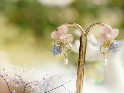 Small Flower Frame Hydrangea Forget-me-not Pearl Style Sterling Silver Earrings
