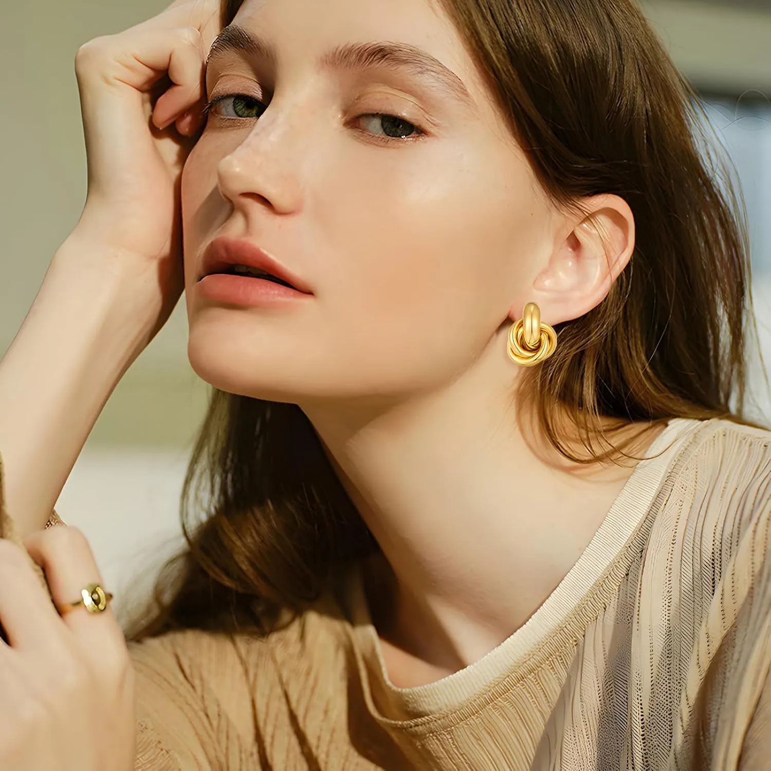 YUJIE Gold Clip On Earrings for Women Gold Plated Geometric Knot Ear Clip Chunky Door Knocker Studs Earrings Trendy Jewelry