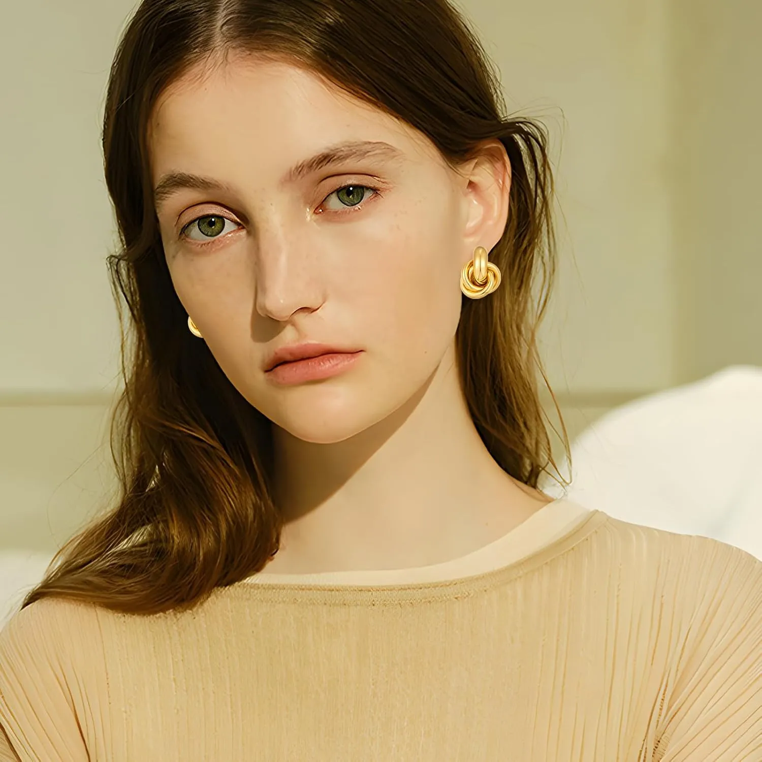 YUJIE Gold Clip On Earrings for Women Gold Plated Geometric Knot Ear Clip Chunky Door Knocker Studs Earrings Trendy Jewelry
